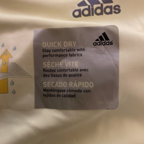 Adidas outfit - Picture 6 of 6